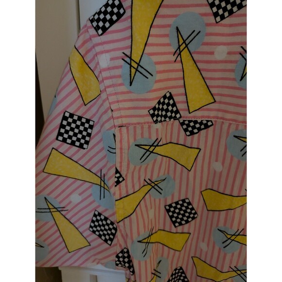 Eldon Men's Medium Geometric Print Button-Up Shirt Pink 80s Retro Graphic - Picture 4 of 4